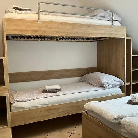 Ozebek Apartment